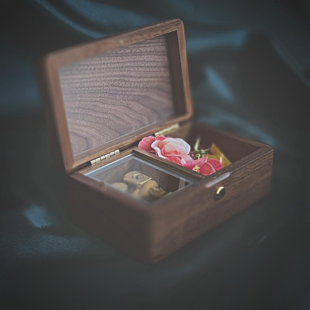 custom musical jewelry box. Wooden music box with custom decoration,  dedication and melody.