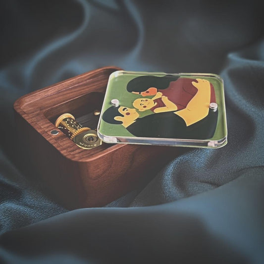 Naomi custom song music box with engraved photo frame by Donuma