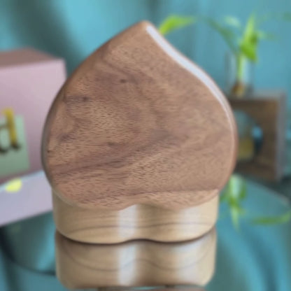 Lova - Heart Music box with Mirror